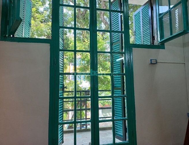 Chính chủ bán căn hộ trong biệt thự Pháp cổ 83 Nguyễn Thái Học,Ba Đình