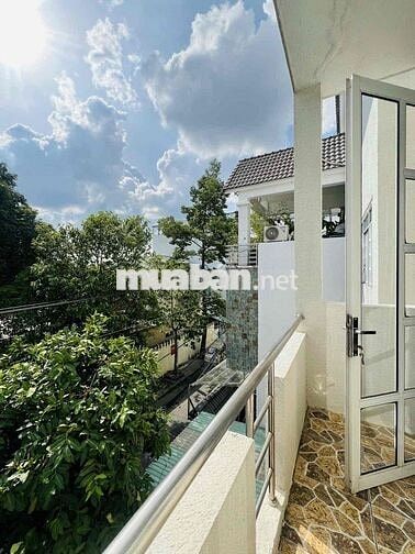 STUDIO FULL NỘI THẤT CÓ BAN CÔNG GIÁ RẺ PHÒNG SIÊU ĐẸP
