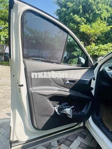 Peugeot 3008 2018 1.6L Turbo - 130000 km