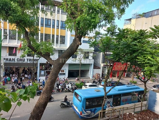 Chính chủ bán căn hộ trong biệt thự Pháp cổ 83 Nguyễn Thái Học,Ba Đình