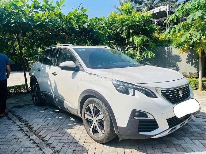 Peugeot 3008 2018 1.6L Turbo - 130000 km