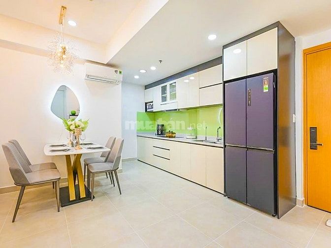 Bán Căn hộ Masteri Thảo Điền tầng thấp 2 phòng ngủ view hồ bơi 70m2