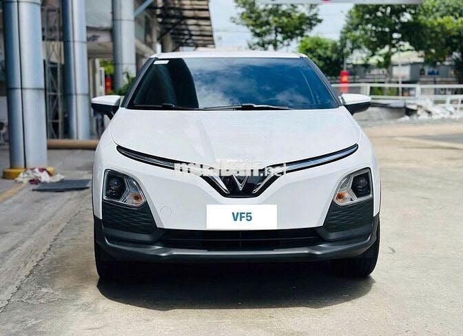 VinFast VF5 Mới đủ màu sẵn xe giao ngay chỉ 4xx