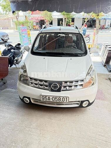 Nissan Grand livina 2011 1.8 AT - 100000 km