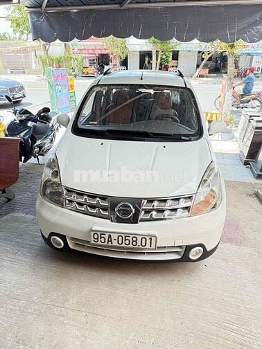 Nissan Grand livina 2011 1.8 AT - 100000 km