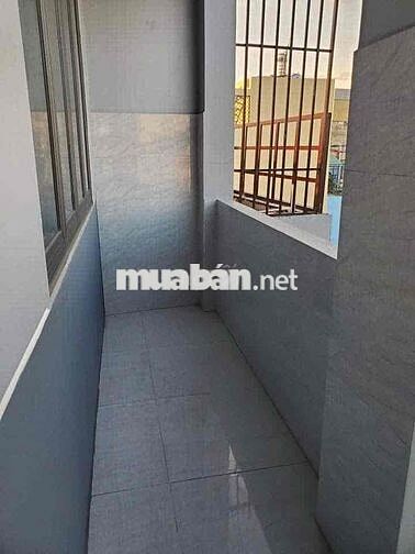 PHÒNG BAN CÔNG NHÀ MỚI NGAY GÒ DẦU GẦN ÂU CƠ GIÁ SIÊU RẺ