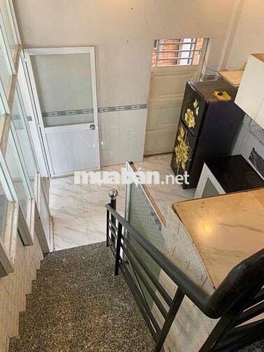 Nhà 2 phòng 3 máy lạnh hẻm Nguyễn Văn Cừ