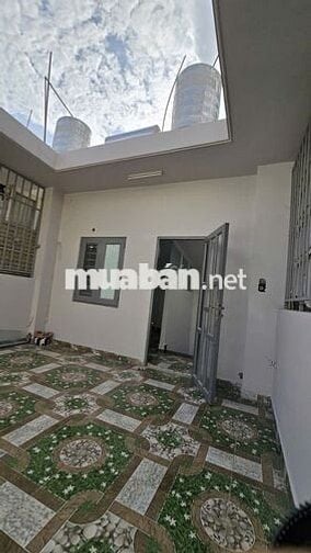NHÀ HXH QUANG TRUNG, P.8, Q.GÒ VẤP-DT4,5X10m 6PN 4WC