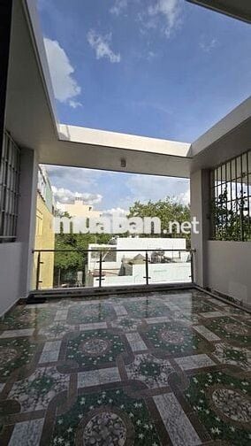 NHÀ HXH QUANG TRUNG, P.8, Q.GÒ VẤP-DT4,5X10m 6PN 4WC