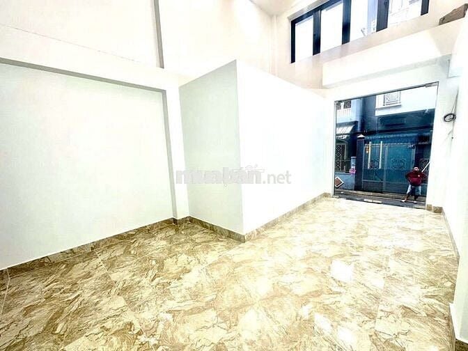 Mặt Bằng Kinh Doanh Vị Trí Trung Tâm