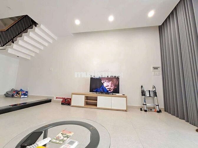 🏡CHO THUÊ NHÀ 3 TẦNG MT HOÀNG BÍCH SƠN 4 PHÒNG NGỦ GẦN BIỂN