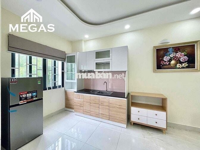 Căn Hộ 40m2 Có Ban Công FullNT Cao Cấp Gần Ngay Lê Văn Sỹ Tiện Qua Q3