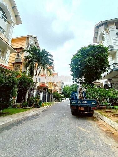 Ngộp 3 tỷ-Khu vip Him Lam-quận 7-102m-ngang 5,5m-cạnh Nguyễn Hữu Thọ
