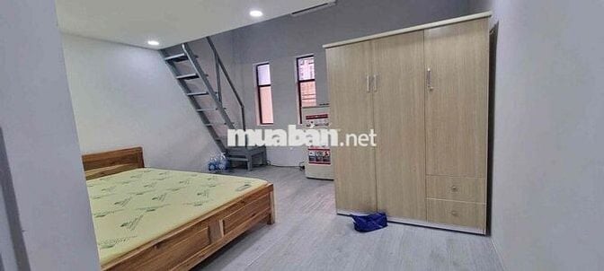 PHÒNG DẠNG STUDIO CHO THUÊ GÁC RỘNG,CÓ CỬA SỔ MÀ GIÁ HẠT DẺ Ở TÂN BÌNH