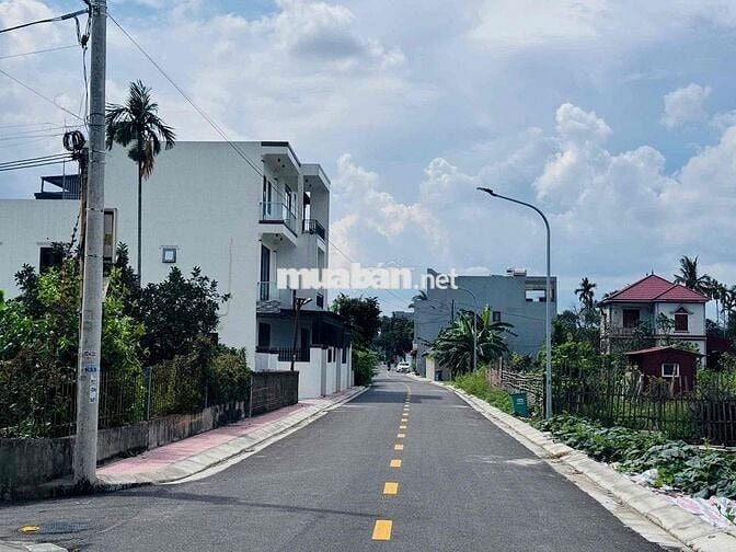 Đất 72 ngang 4,5m TDP Lương Quán, Nam Sơn, An Dương 2.,15 tỷ đồng