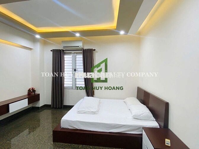 Nhà đẹp 4 tầng gần Vincom Đà Nẵng 4 phòng ngủ hiện đại