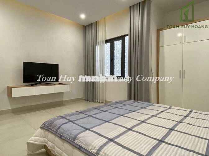 Nhà đẹp 3 tầng gần đường Phạm Văn Đồng 4PN khép kín hiện đại