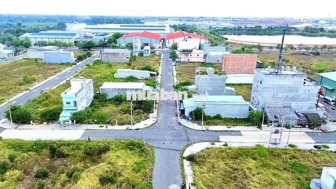 BÁN GẤP LÔ GÓC NỀN BIỆT THỰ 191m2 GIÁ 3tỷ6 THƯƠNG LƯỢNG TRỰC TIẾP