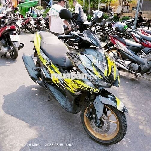 Bán xe NVX Trắng Xám 155cc có giấy tờ kcc