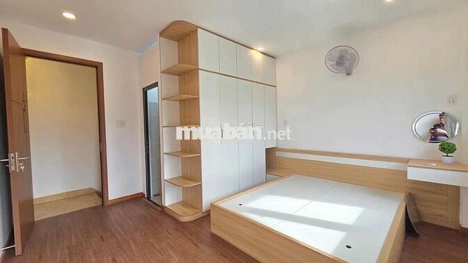 BÁN NHÀ HÒA BÌNH TÂN PHÚ 4M X5.3M FULL NỘI THẤT HẺM XE HƠI 6M 3,65T TL