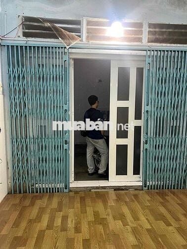 Nhà hẻm gác lửng, hẻm thông đường chính, diện tích sử dụng 60m2
