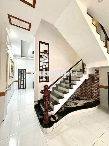 Nhà trệt lầu 3PN Có Nội Thất KDC Quân Báo chỉ  9 triệu