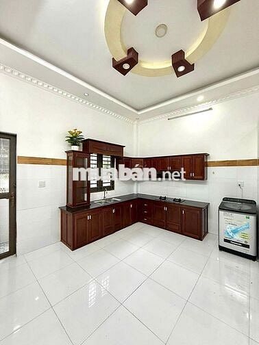 Nhà trệt lầu 3PN Có Nội Thất KDC Quân Báo chỉ  9 triệu