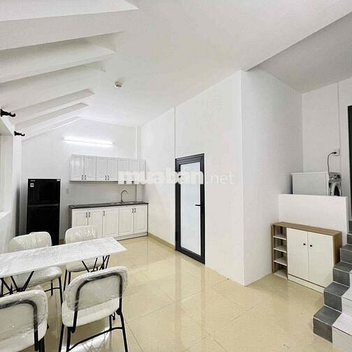 Siêu phẩm 1PN tách bếp, full nội thất, bancol, ở được gia đình nhỏ