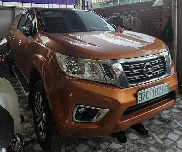 Nissan Navara 2015 SL 2.5MT 4WD - 140000 km