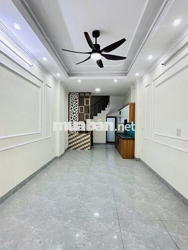 NHÀ HỒ TÙNG MẬU-36M-NGÕ XE BA GÁC-50M RA PHỐ-Ô CHỜ THANG MÁY.