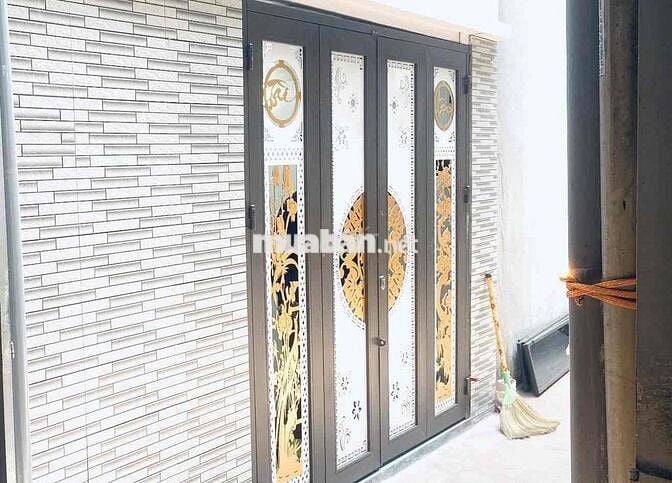 Nhà 4 tầng đất thổ cư diện tích 11m đầy đủ giấy tờ