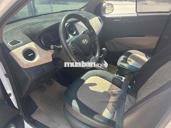 Hyundai Grand i10 2015 số sàn - 75000 km