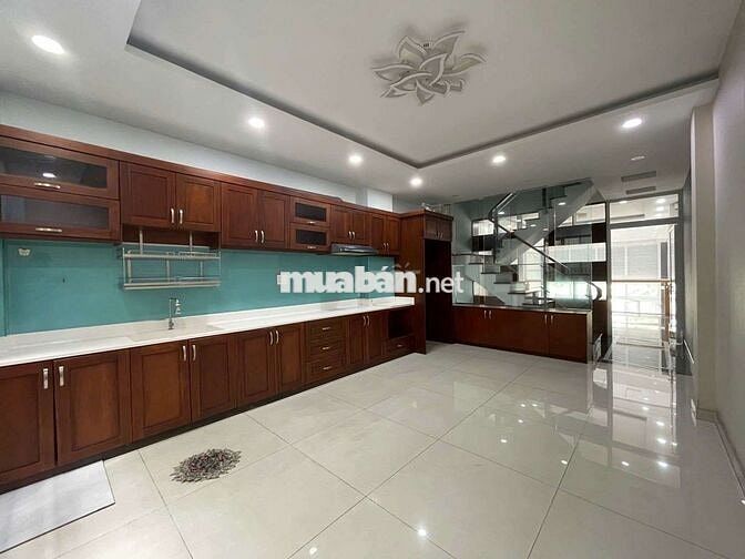 🏠 CHO THUÊ NGUYÊN CĂN NHÀ MẶT TIỀN KINH DOANH – ĐƯỜNG 79
