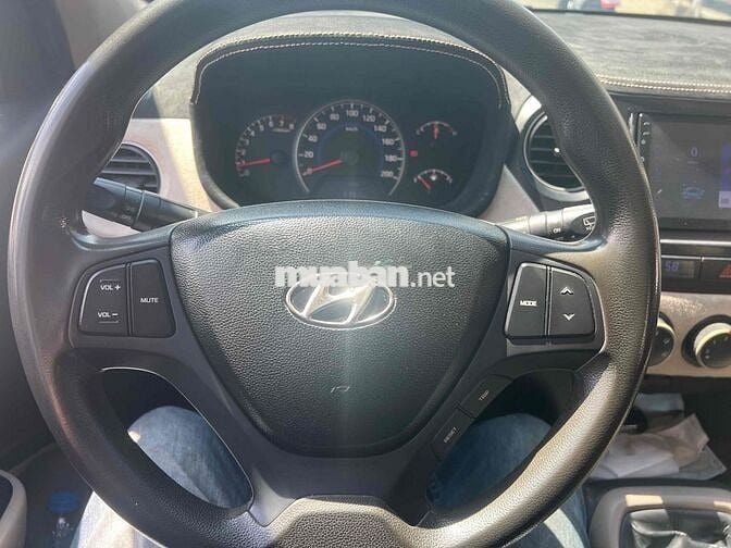 Hyundai Grand i10 2015 số sàn - 75000 km