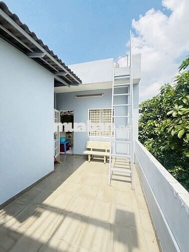NHÀ ĐẸP 3 TẦNG - HẺM ÔTÔ QUAY ĐẦU- QUANG TRUNG GÒ VẤP