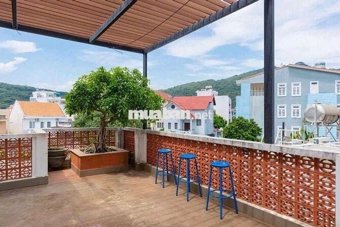 Cho thuê biệt thự sân vườn hẻm ô tô gần biển bãi sau Vũng Tàu