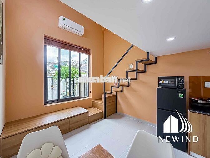 DUPLEX CÓ BAN CÔNG SIÊU CHILL CÁCH QUẬN 1 8P ĐI XE VÀ SANG TRỌNG
