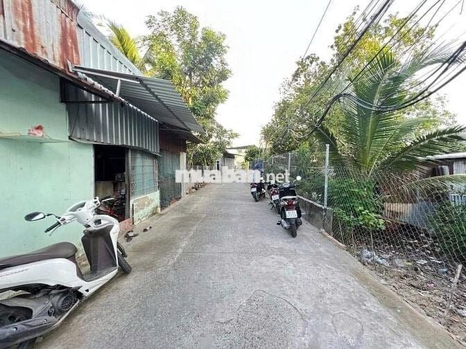 Cần ra nhanh 1 cặp đất thổ cư ngay Viettel Post giá 590 triệu/ 100m2