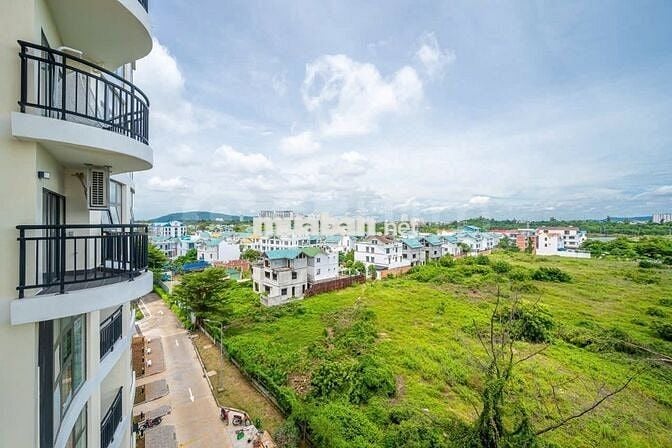 Cho thuê căn hộ Aria Vũng Tàu Hotel & Resort  full nội thất, 9tr