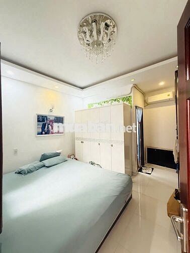 NHÀ ĐẸP 3 TẦNG - HẺM ÔTÔ QUAY ĐẦU- QUANG TRUNG GÒ VẤP