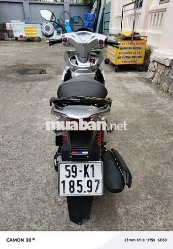 Xe moi dọn sạch đẹp