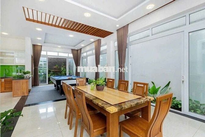 Cho thuê biệt thự sân vườn hẻm ô tô gần biển bãi sau Vũng Tàu