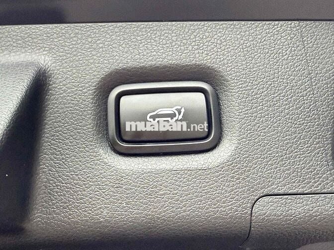 Hyundai Santa Fe 2022 Full Dầu - 75000 k