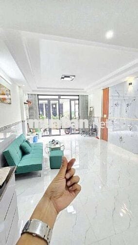 Bình Tân - Bán nhà 3 tầng 32m2 đường Lê đình cẩn 4ty5