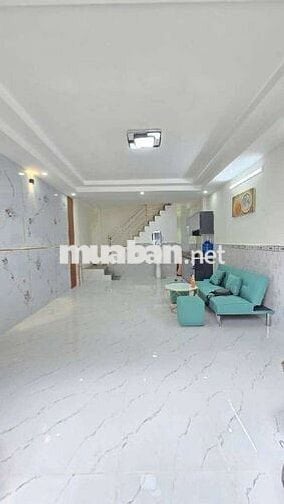 Bình Tân - Bán nhà 3 tầng 32m2 đường Lê đình cẩn 4ty5
