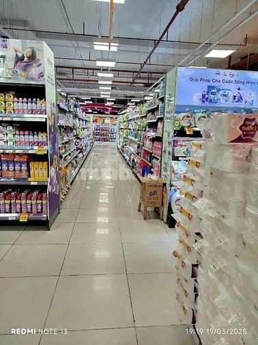 Cần tuyển gấp 5 nhân viên làm việc nghiêm túc lâu dài trong siêu thị 