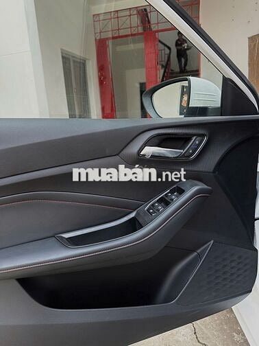 MG5 STD - SX 2024  - Odo chỉ 8 km (Như xe mới)