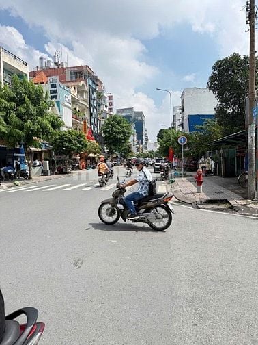 Bán nhà 196/8 Tân Sơn Nhì, Tân Sơn Nhì, Tân Phú, vị trí đắc địa