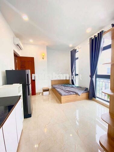 STUDIO BAN CÔNG  - CỬA SỔ TRỜI LỚN - FULL NỘI THẤT GẦN CHỢ BÀ CHIỂU