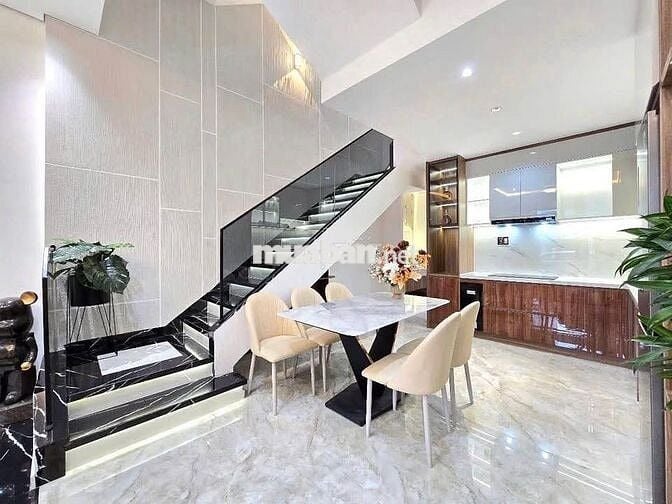 🔥CHỦ NGỘP – BÁN GẤP NHÀ ĐẸP GIÁ RẺ TẠI LINH TRUNG, THỦ ĐỨC